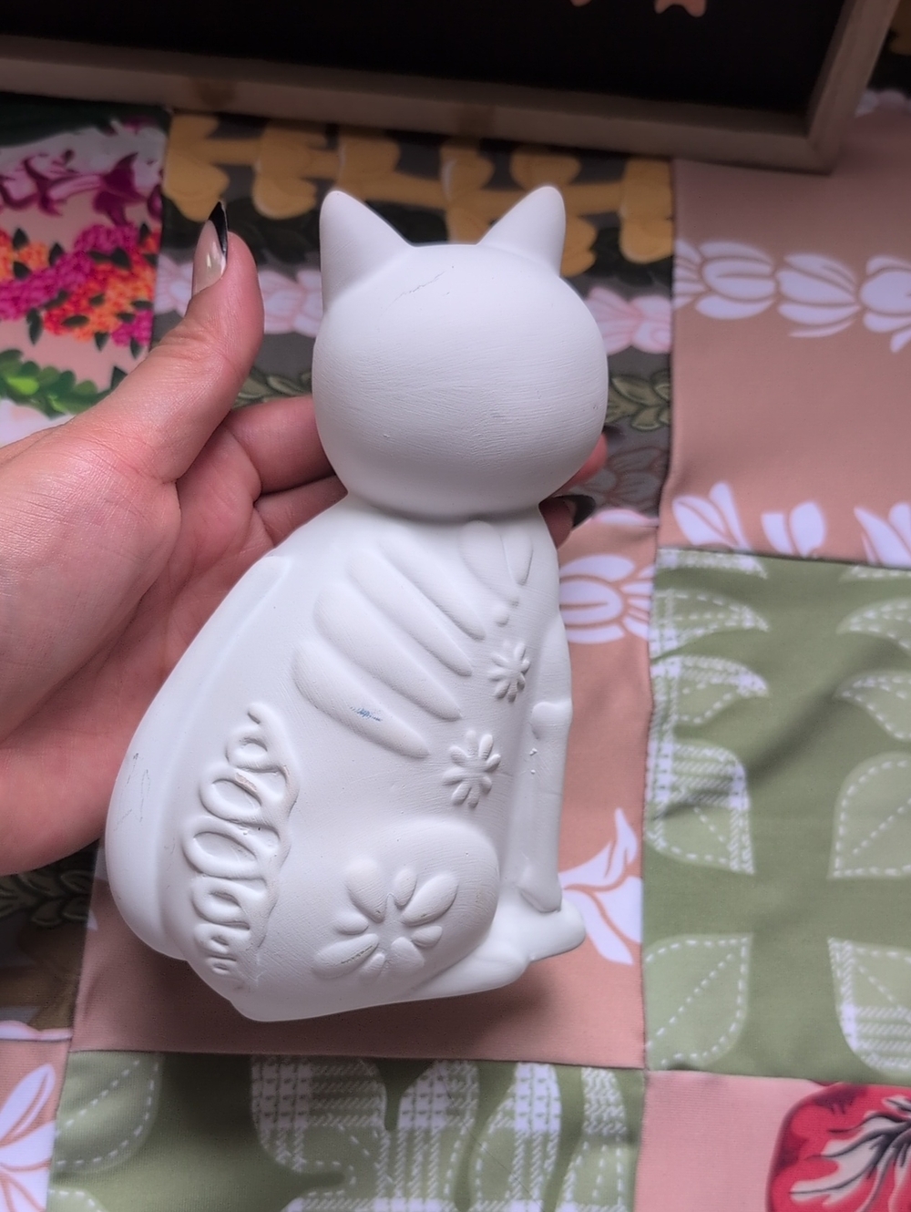 White DIY Ceramic Cat & Dog Figurine Set Halloween 🎃 Decor - Picture 10 of 12